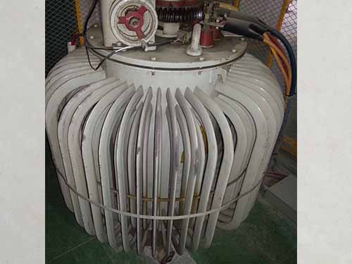 三相調(diào)壓器